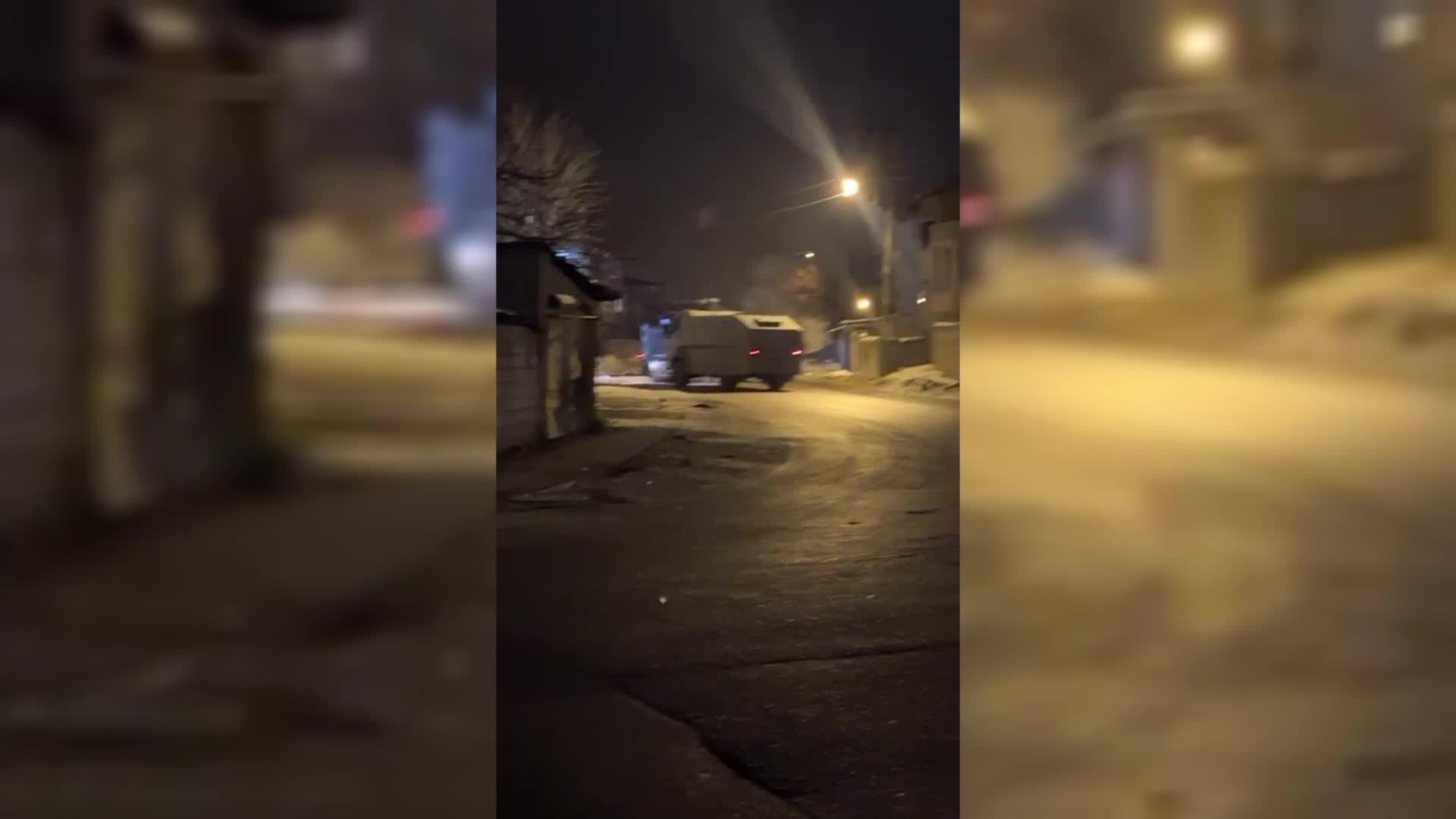 Van'da Rojava için yapılan gösteriler dün gece de sürdü